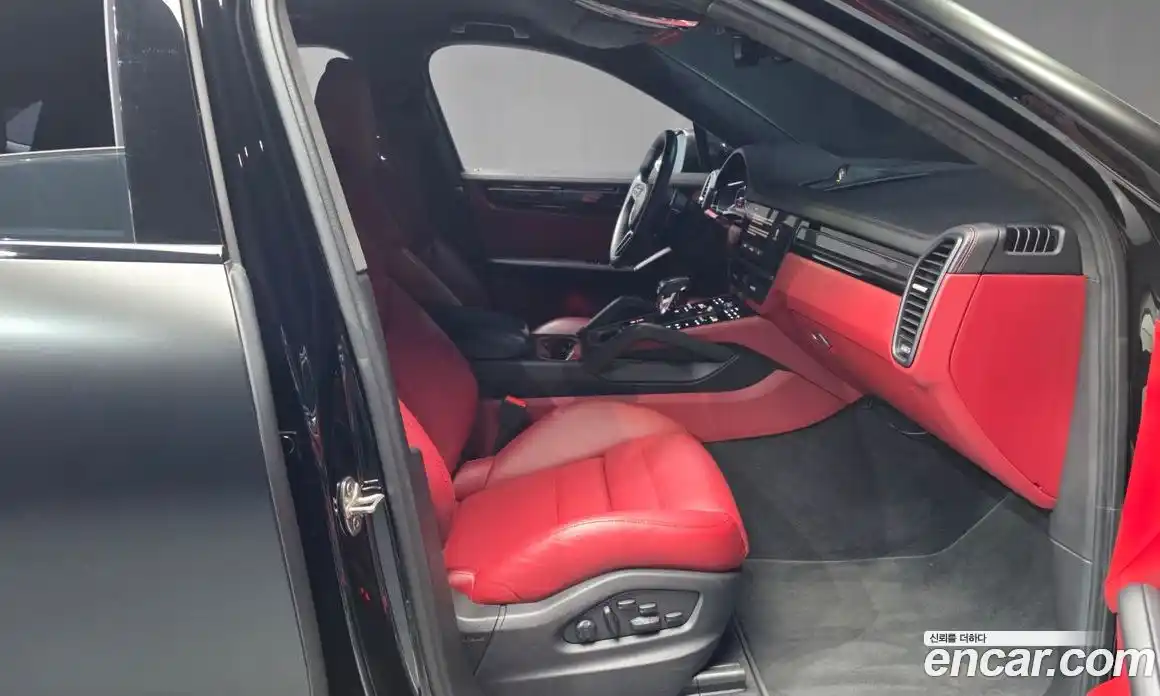 Porsche Cayenne 2023 4.0 Автомат в Москве № 165291, фото 19