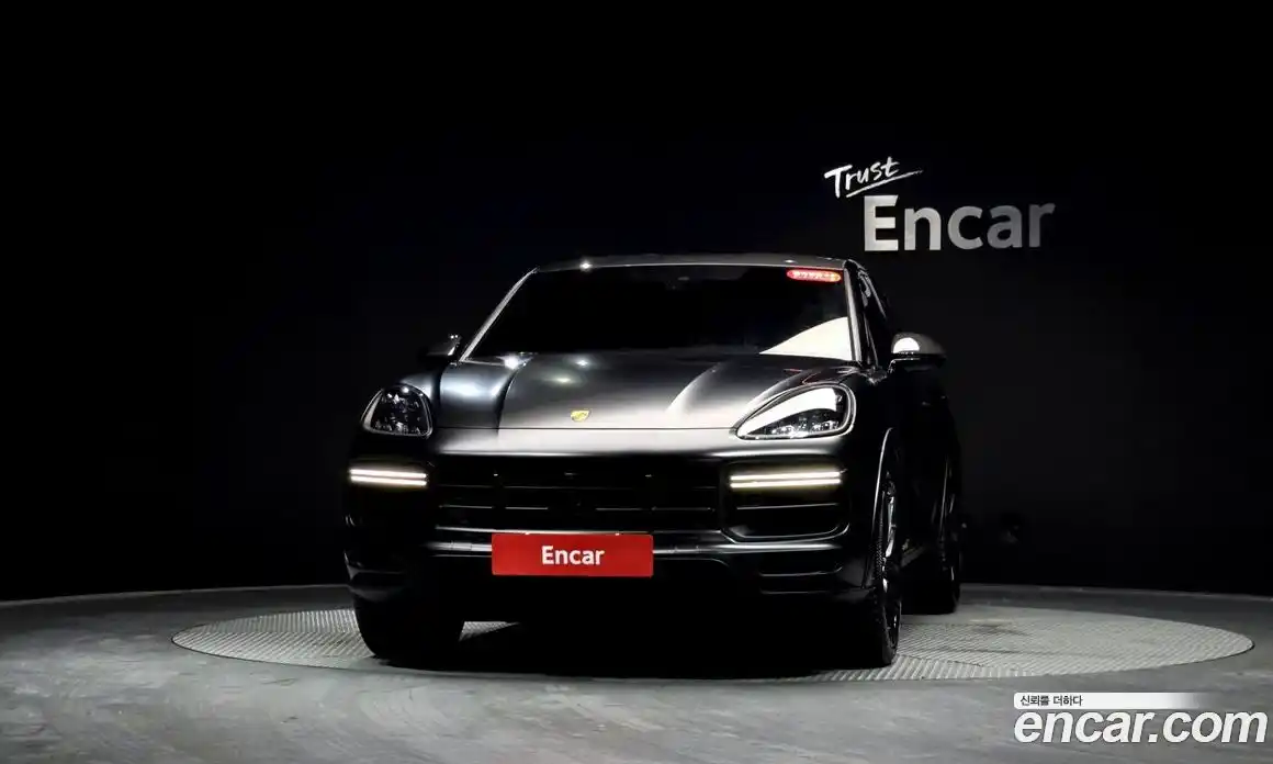 Porsche Cayenne 2023 4.0 Автомат в Москве № 165291, фото 5