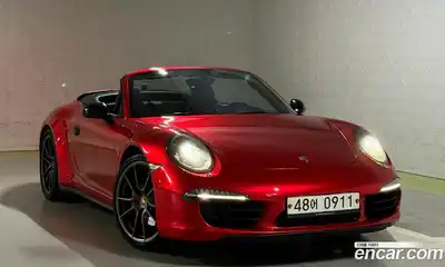 Porsche 911, 2015