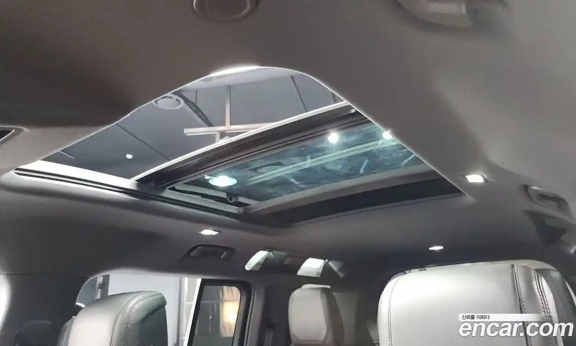 Land Rover Defender 2024 3.0 Автомат в Москве № 165970, фото 19