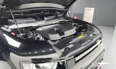 Land Rover Defender 2024 3.0 Автомат в Москве № 165970, миниатюра 3