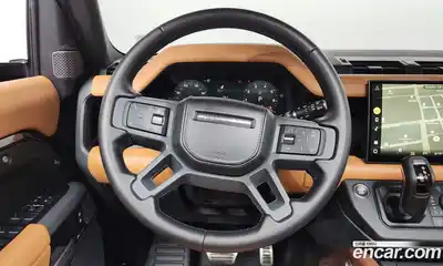 Land Rover Defender 2024 3.0 Автомат в Москве № 165970, миниатюра 4