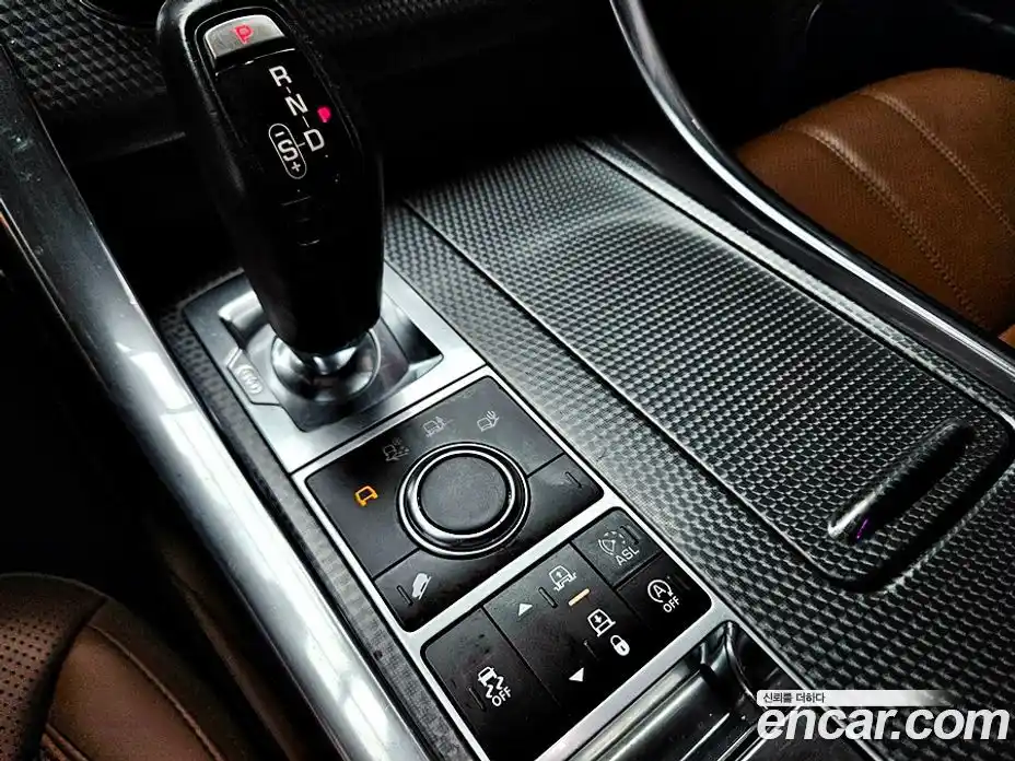 Land Rover Range-Rover Sport 2014 3.0 Автомат в Москве № 166485, фото 13