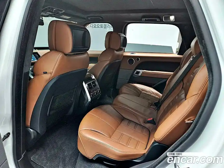 Land Rover Range-Rover Sport 2014 3.0 Автомат в Москве № 166485, фото 16