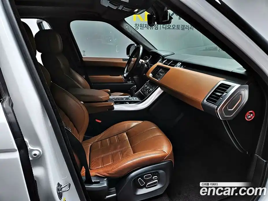 Land Rover Range-Rover Sport 2014 3.0 Автомат в Москве № 166485, фото 17