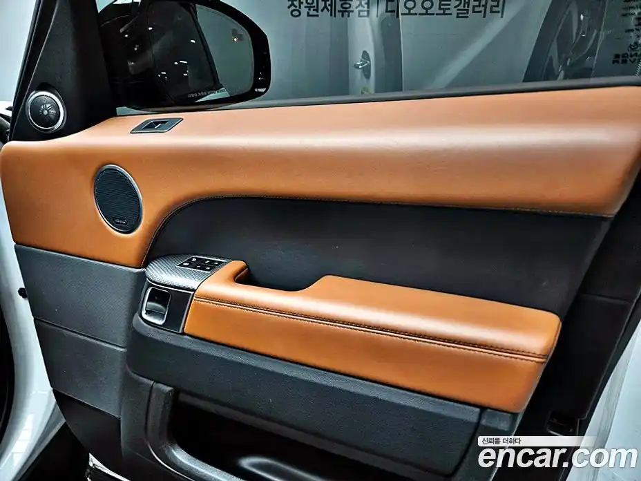 Land Rover Range-Rover Sport 2014 3.0 Автомат в Москве № 166485, фото 18