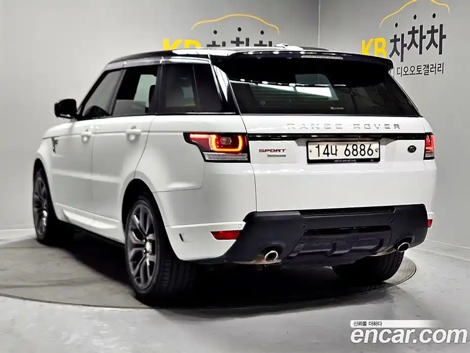 Land Rover Range-Rover Sport 2014 3.0 Автомат в Москве № 166485, фото 6