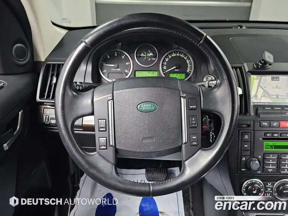 Land Rover Freelander 2011 2.2 Автомат в Москве № 166700, фото 13