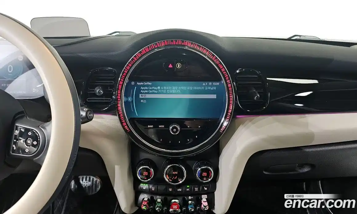 Mini Cooper 2023 2.0 Автомат в Москве № 166949, фото 16