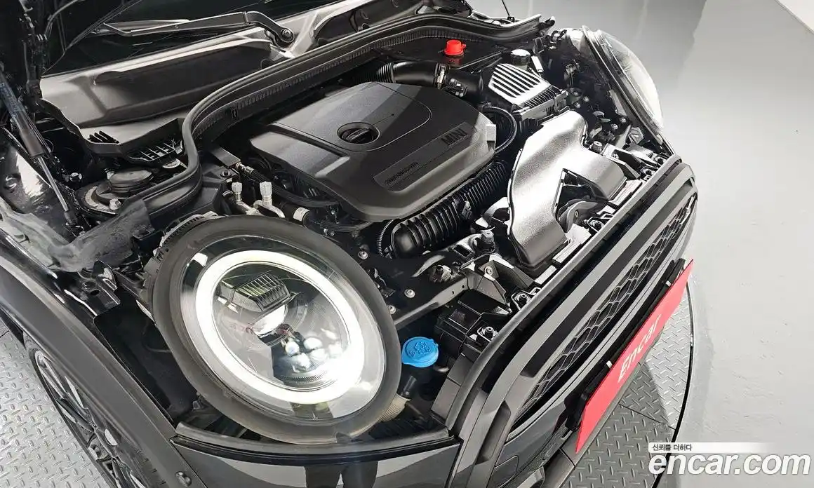 Mini Cooper 2023 2.0 Автомат в Москве № 166949, фото 18