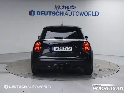 Mini Cooper 2023 2.0 Автомат в Москве № 167043, миниатюра 4