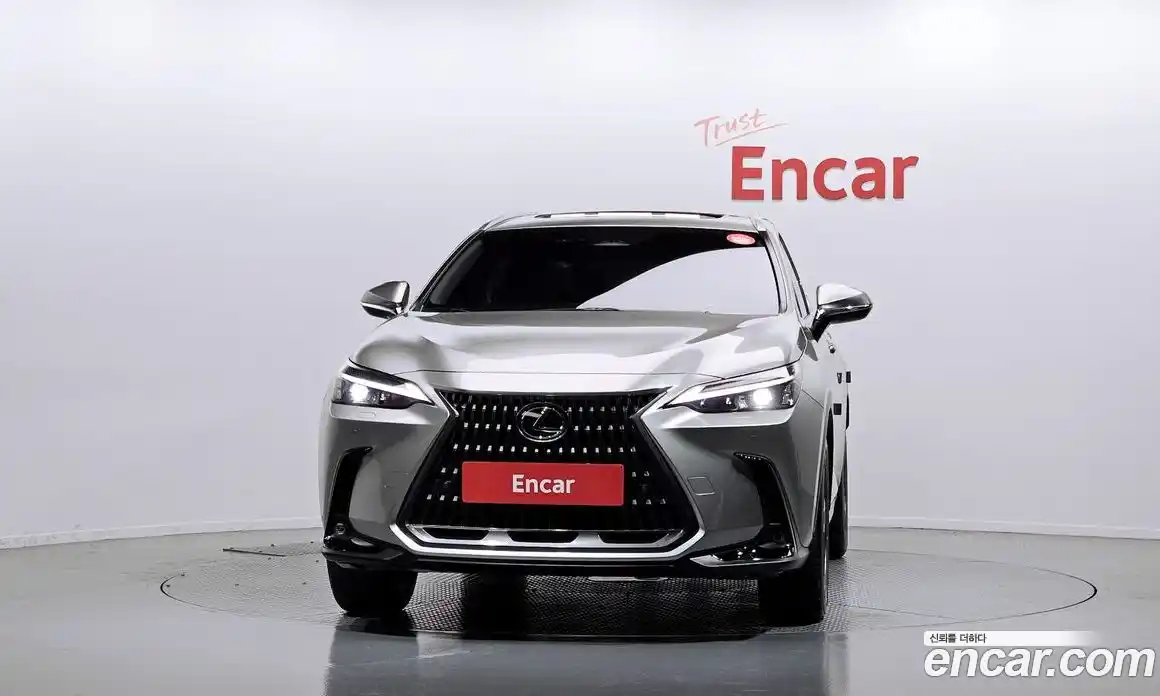 Lexus NX 2025 2.5 Автомат в Москве № 168056, фото 3