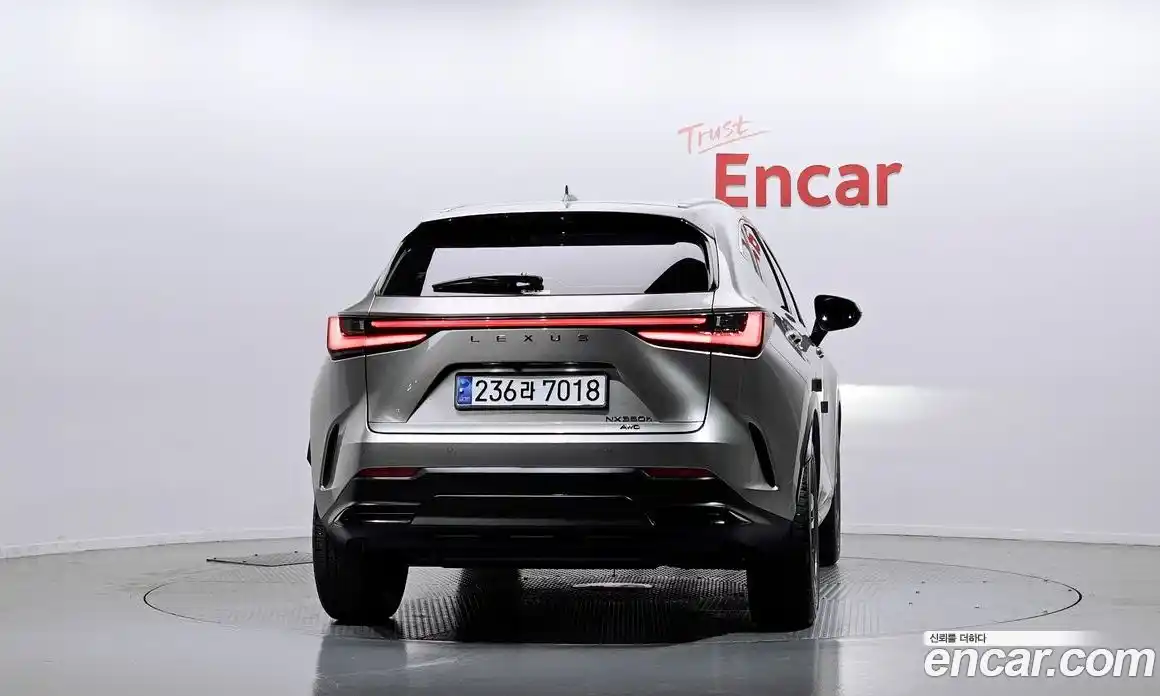 Lexus NX 2025 2.5 Автомат в Москве № 168056, фото 4