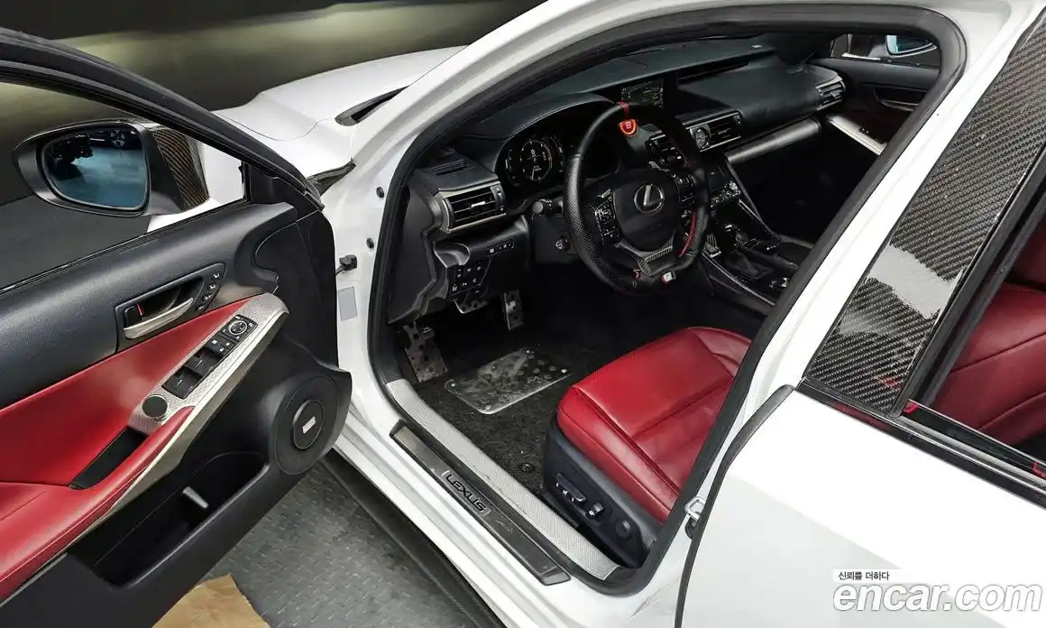 Lexus IS 2017 2.0 Автомат в Москве № 168272, фото 7