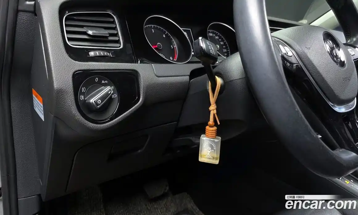 Volkswagen Golf 2016 2.0 Автомат в Москве № 169060, фото 18