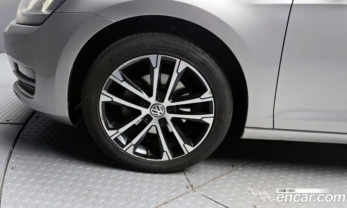 Volkswagen Golf 2016 2.0 Автомат в Москве № 169060, фото 5