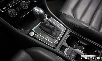 Volkswagen Golf 2016 2.0 Автомат в Москве № 169060, миниатюра 9