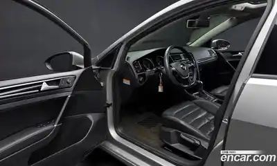 Volkswagen Golf 2016 2.0 Автомат в Москве № 169060, миниатюра 10