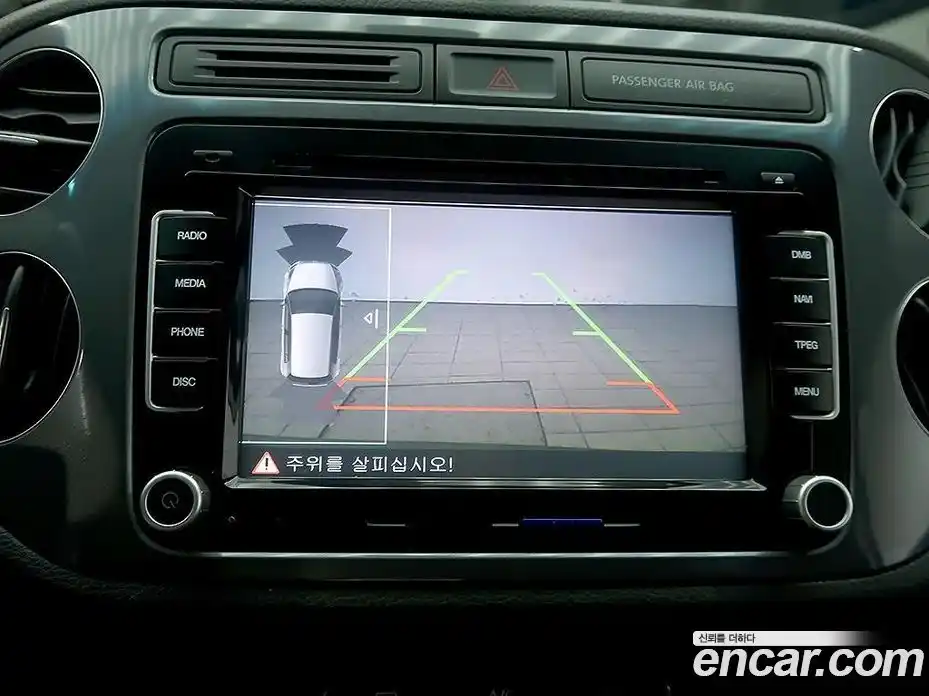 Volkswagen Tiguan 2015 2.0 Автомат в Москве № 169251, фото 13