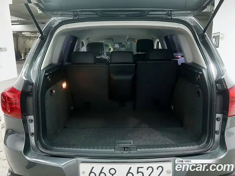 Volkswagen Tiguan 2015 2.0 Автомат в Москве № 169251, фото 14