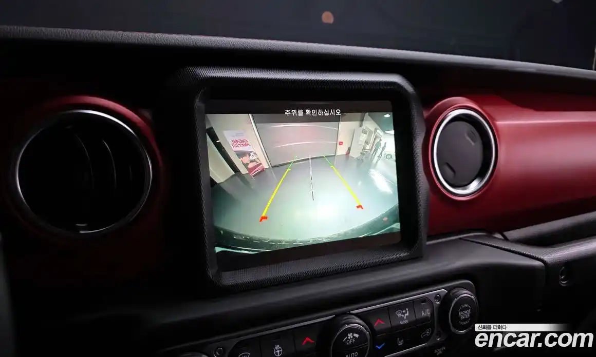 Jeep Wrangler 2023 2.0 Автомат в Москве № 169403, фото 18