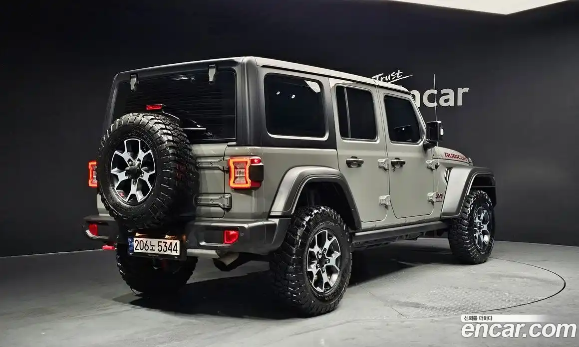 Jeep Wrangler 2023 2.0 Автомат в Москве № 169403, фото 8