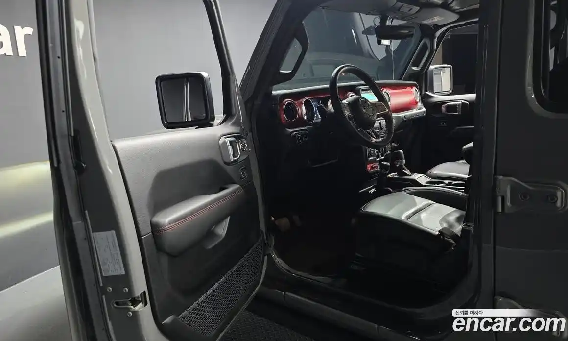 Jeep Wrangler 2023 2.0 Автомат в Москве № 169403, фото 10