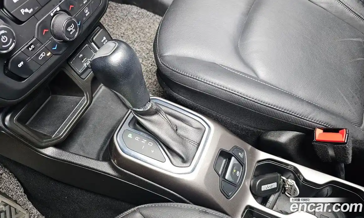 Jeep Renegade 2021 2.4 Автомат в Москве № 169743, фото 13