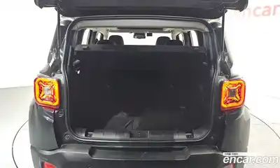 Jeep Renegade 2021 2.4 Автомат в Москве № 169743, миниатюра 10