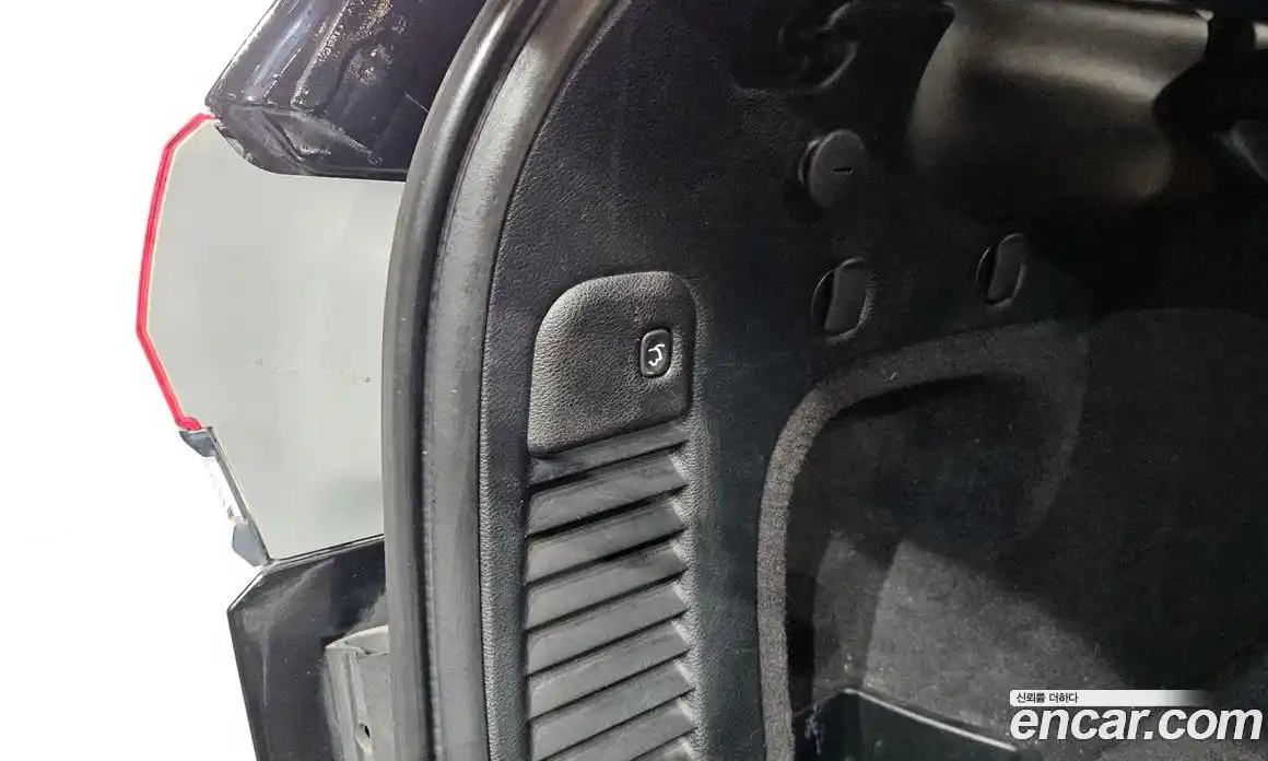 Jeep Cherokee 2019 3.6 Автомат в Москве № 169822, фото 20