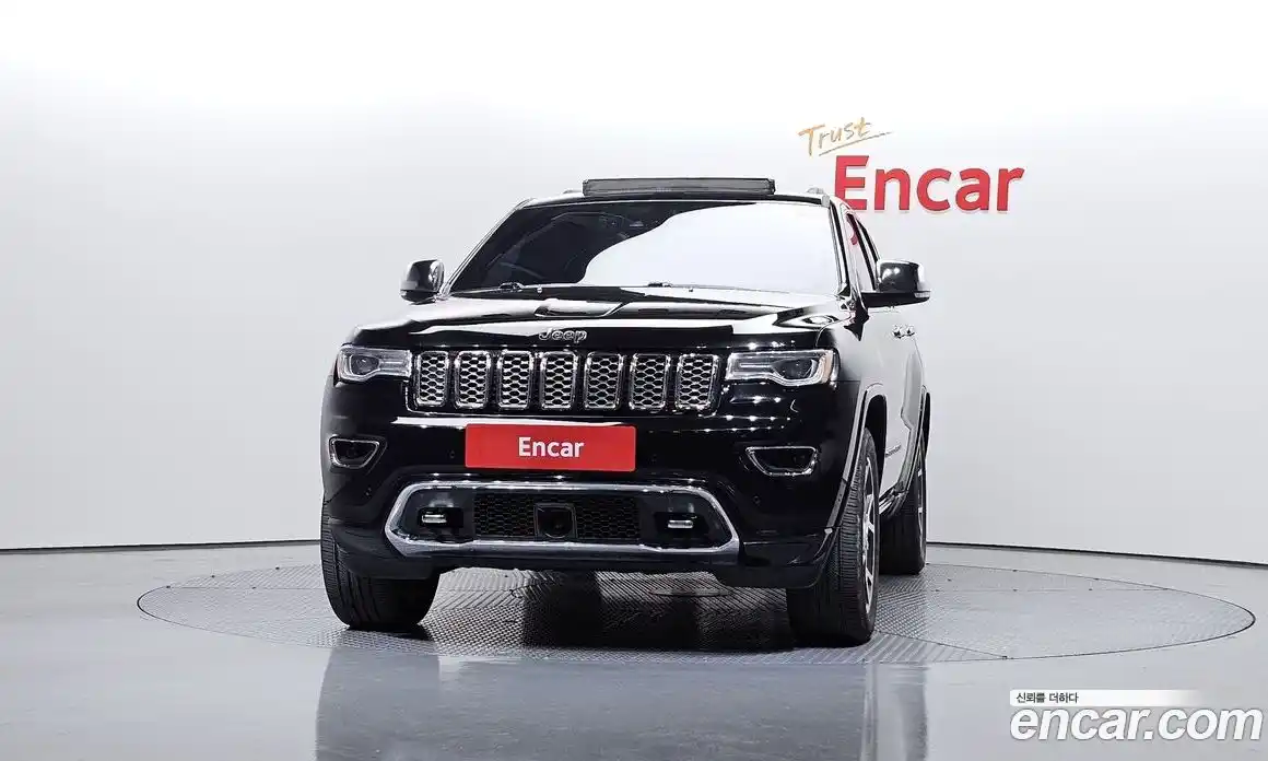 Jeep Cherokee 2019 3.6 Автомат в Москве № 169822, фото 3