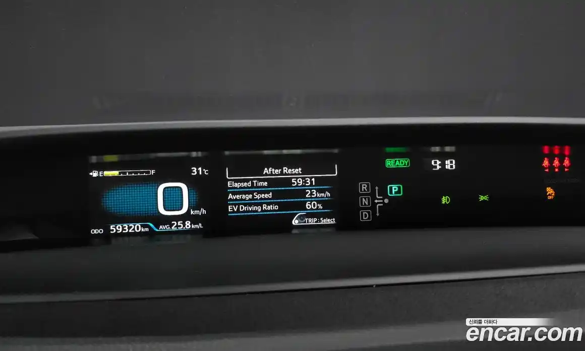 Toyota Prius 2019 1.8 Автомат в Москве № 170281, фото 9