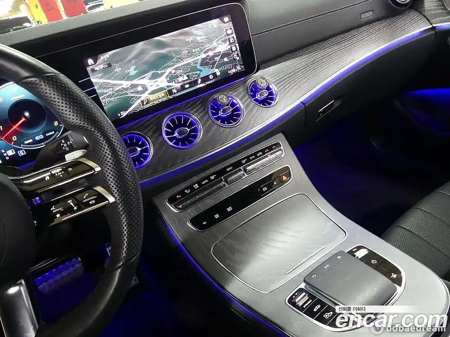 Mercedes-Benz E-Class 2022 3.0 Автомат в Москве № 179542, фото 15