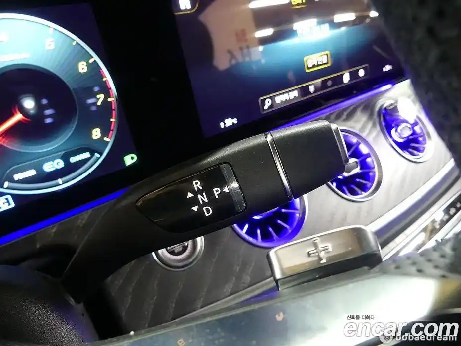 Mercedes-Benz E-Class 2022 3.0 Автомат в Москве № 179542, фото 17