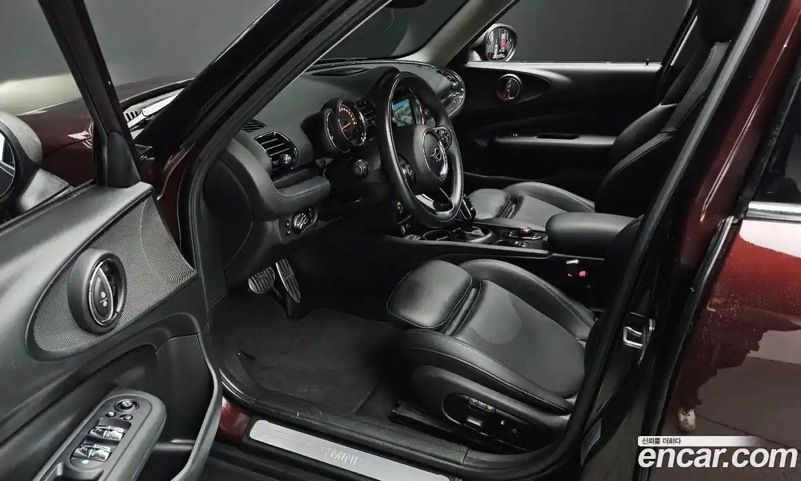 Mini Clubman 2018 2.0 Автомат в Москве № 179851, фото 13