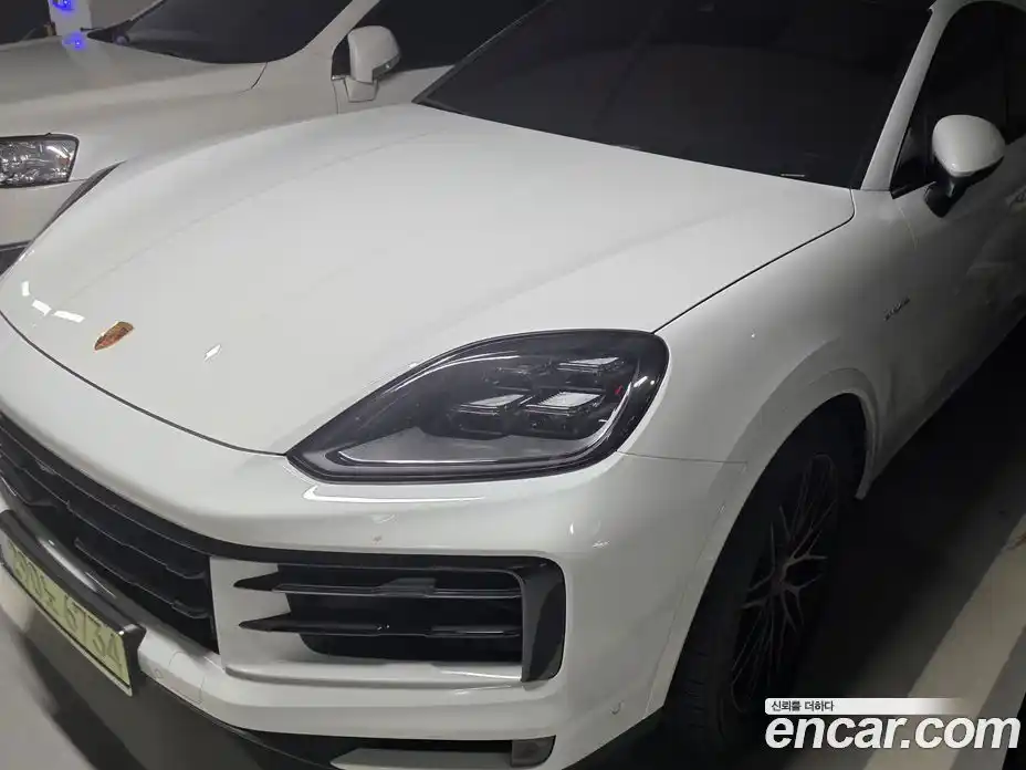 Porsche Cayenne 2025 3.0 Автомат в Москве № 182196, фото 4
