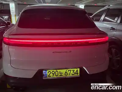 Porsche Cayenne 2025 3.0 Автомат в Москве № 182196, миниатюра 7