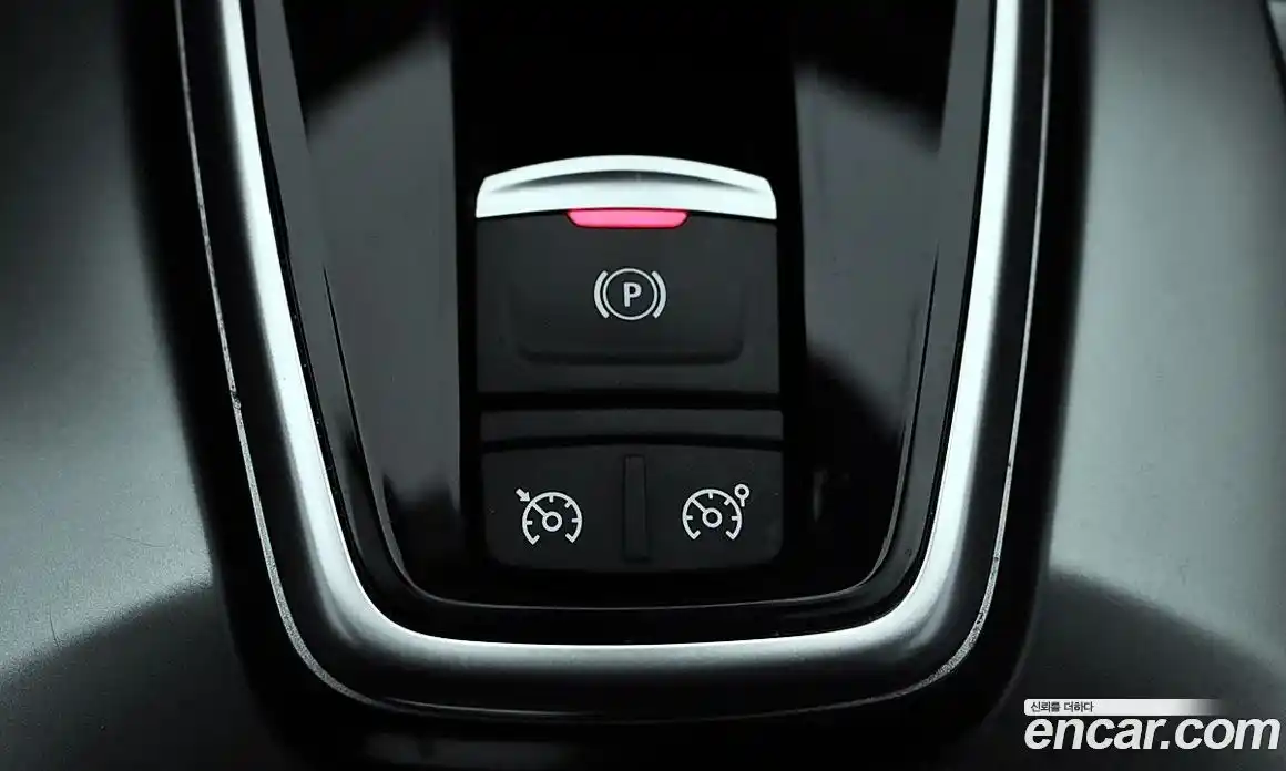 Renault QM6 2024 2.0 Автомат в Москве № 185386, фото 14