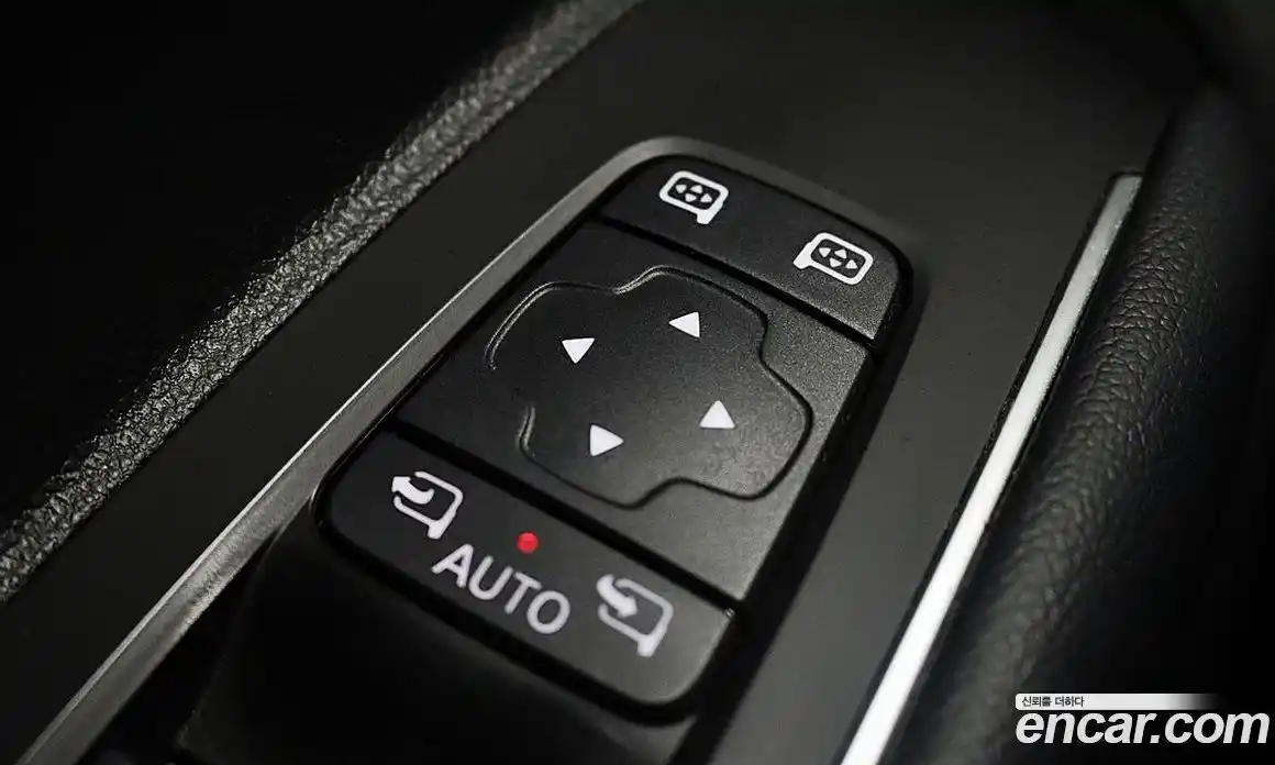 Renault QM6 2024 2.0 Автомат в Москве № 185386, фото 10