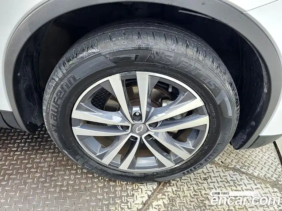 Renault QM6 2021 2.0 Автомат в Москве № 186081, фото 20