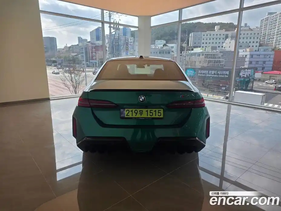 BMW M5 2025 4.4 Автомат в Москве № 188275, фото 4