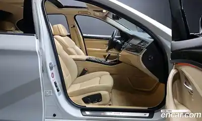 BMW 5-Series 2016 2.0 Автомат в Москве № 192368, миниатюра 10