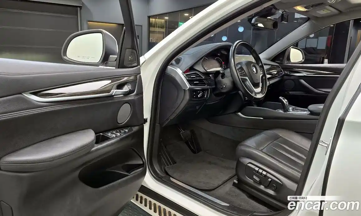 BMW X6 2017 3.0 Автомат в Москве № 193132, фото 14