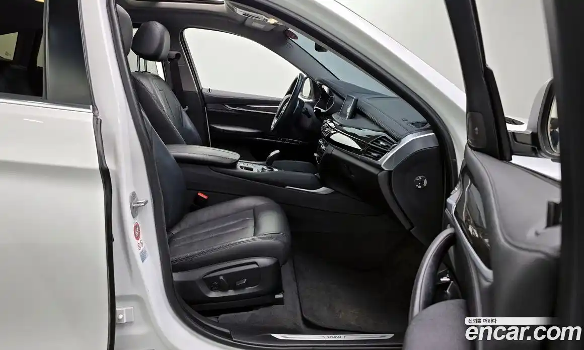 BMW X6 2017 3.0 Автомат в Москве № 193132, фото 17