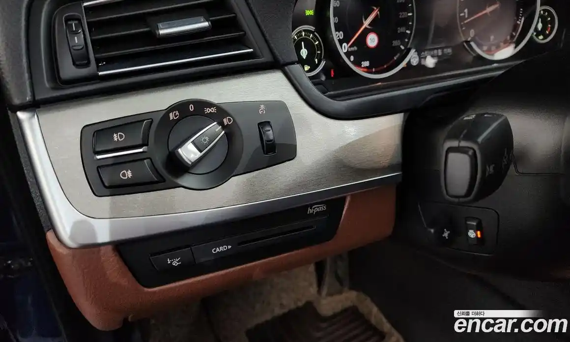 BMW 5-Series 2016 2.0 Автомат в Москве № 193283, фото 8