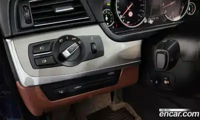 BMW 5-Series 2016 2.0 Автомат в Москве № 193283, миниатюра 8