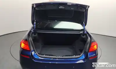 BMW 5-Series 2016 2.0 Автомат в Москве № 193283, миниатюра 9