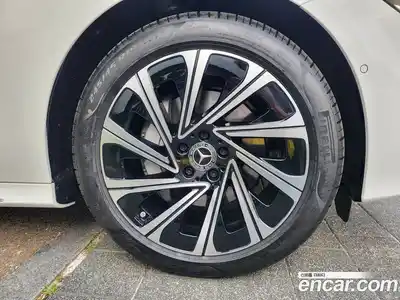 Mercedes-Benz E-Class 2025 2.0 Автомат в Москве № 193670, миниатюра 12