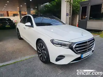 Mercedes-Benz E-Class 2025 2.0 Автомат в Москве № 193670, миниатюра 3