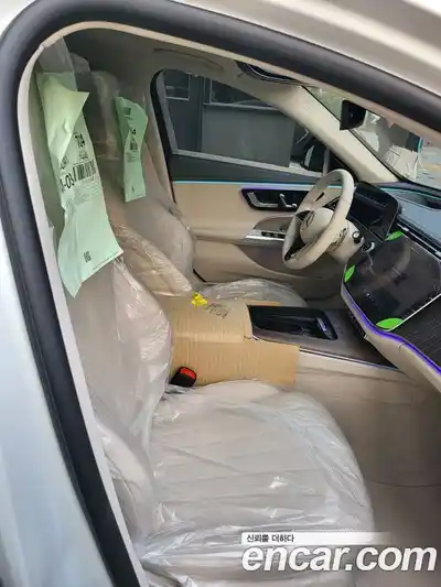 Mercedes-Benz E-Class 2025 2.0 Автомат в Москве № 193670, миниатюра 8